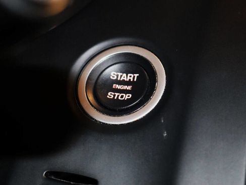 Used 2020 Jaguar E-PACE SE image 49