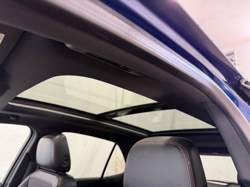 Used 2023 Chevrolet Equinox RS image 5