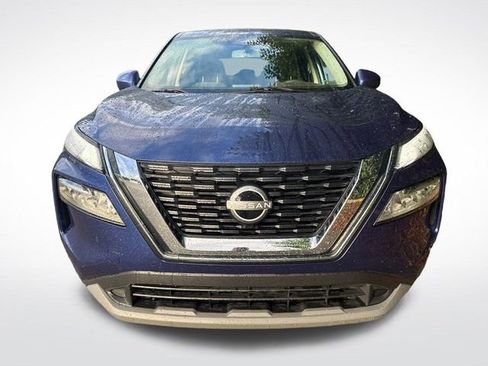 Used 2023 Nissan Rogue SV image 8