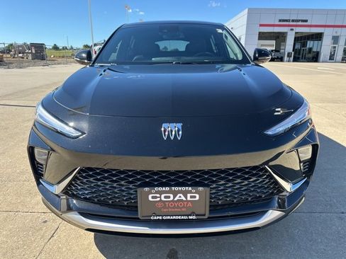 Used 2025 Buick Envista Avenir image 6