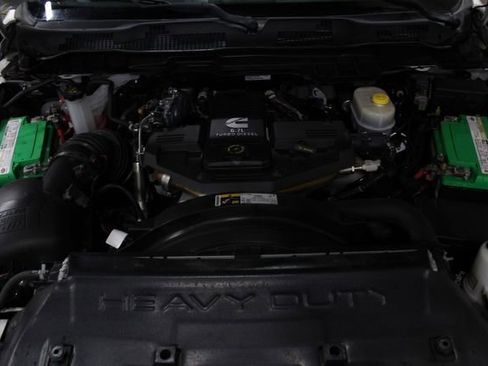 Used 2016 RAM 2500 Tradesman w/ Chrome Appearance Group image 25