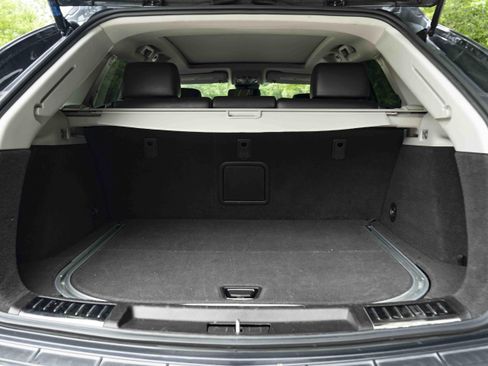 Used 2012 Cadillac SRX Luxury FWD image 46