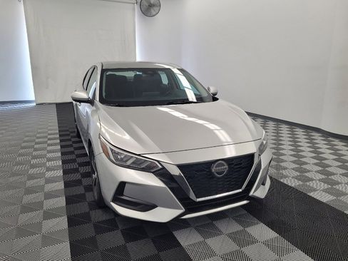 Used 2021 Nissan Sentra SV FWD image 14