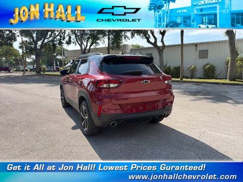 Used 2021 Chevrolet TrailBlazer RS w/ Technology Package FWD image 7