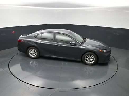 Used 2025 Toyota Camry Hybrid FWD image 20