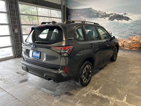 Used 2025 Subaru Forester image 35