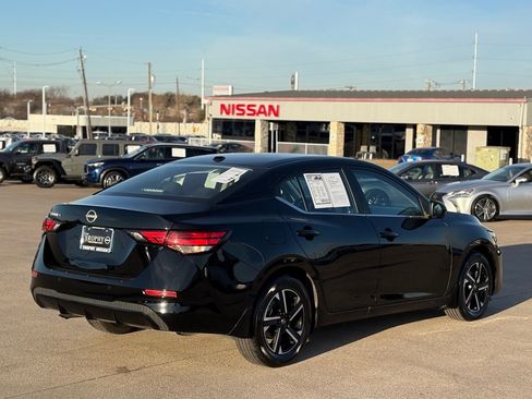 Certified 2025 Nissan Sentra SV w/ All-Weather Package image 7