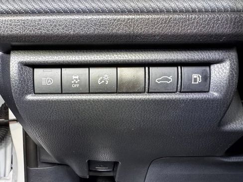 Certified 2025 Toyota Camry SE AWD/4WD image 29