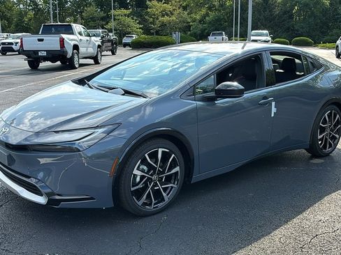 New 2026 Toyota Prius Plug-In Hybrid w/ Limited Premium Package FWD image 2