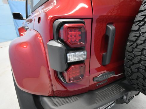 New 2026 Ford Bronco Raptor AWD/4WD image 34