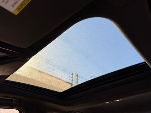 New 2026 BMW 330i Sedan w/ Convenience Package image 21