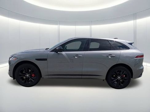 Used 2025 Jaguar F-PACE R-Dynamic S AWD/4WD image 3