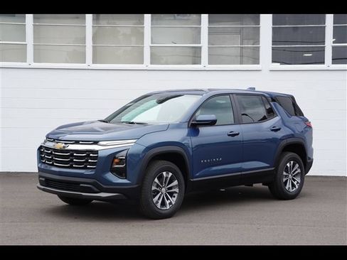 New 2026 Chevrolet Equinox LT w/ Convenience Package II FWD image 1