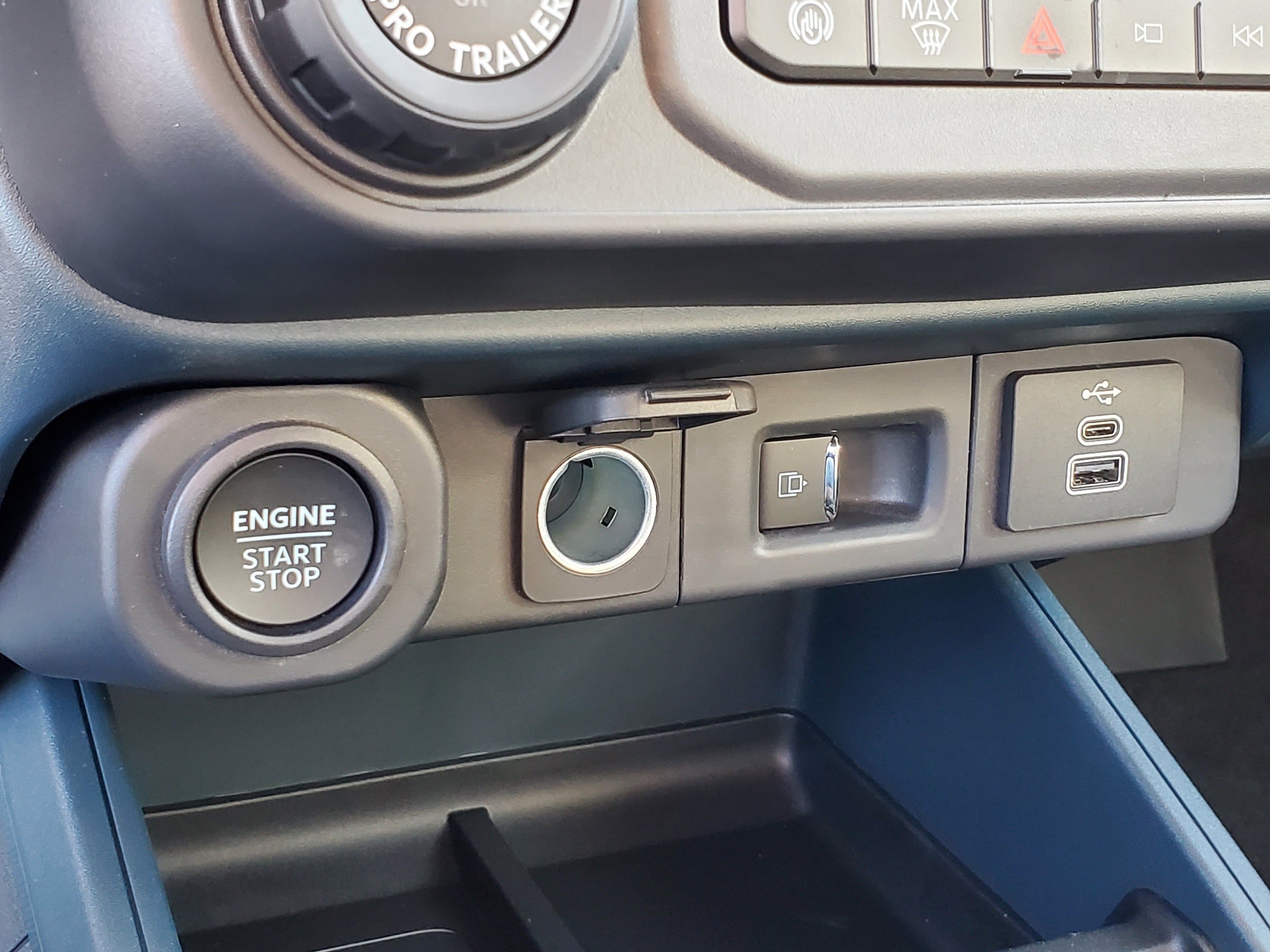 New 2026 Ford Maverick Tremor AWD/4WD image 23