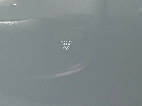 Used 2022 RAM 2500 Laramie AWD/4WD image 30