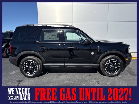 New 2026 Ford Bronco Sport Outer Banks AWD/4WD image 3