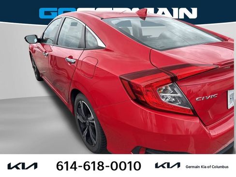Used 2016 Honda Civic Touring image 2