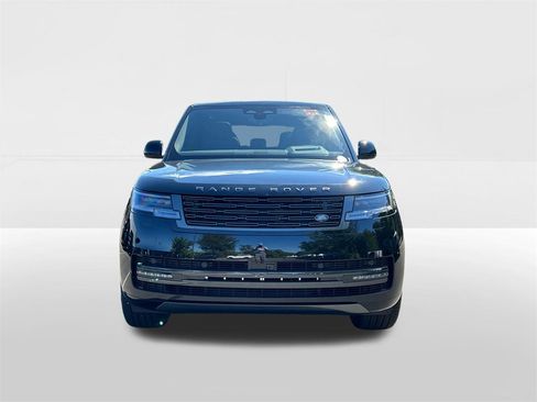 New 2025 Land Rover Range Rover SE image 2