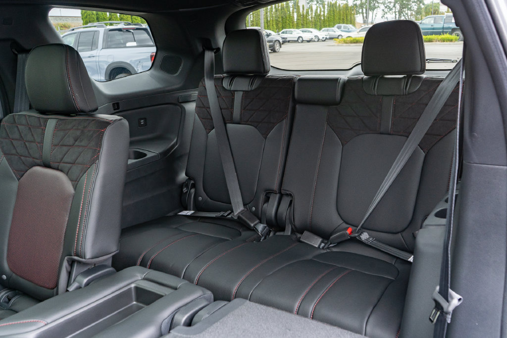 New 2026 Honda Pilot Black Edition image 12