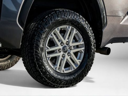 Used 2022 Toyota Tundra SR5 image 60