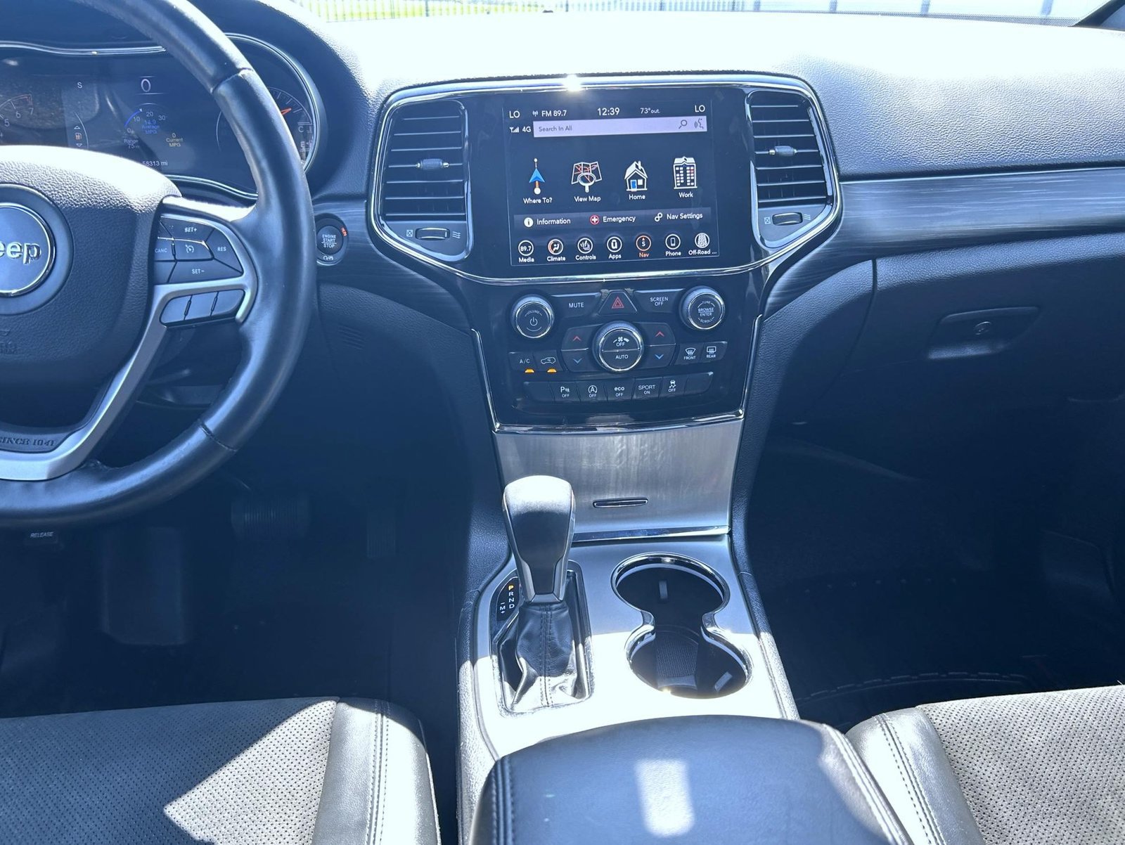 Used 2021 Jeep Grand Cherokee Laredo X AWD/4WD image 13