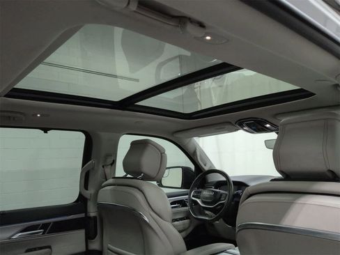 Used 2023 Jeep Grand Wagoneer 4WD image 22