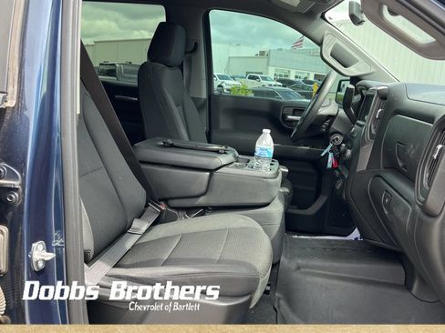 Used 2020 Chevrolet Silverado 1500 Custom Trail Boss w/ Custom Convenience Package AWD/4WD image 13
