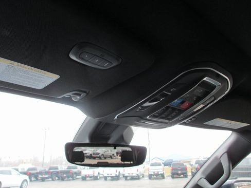 Used 2024 Jeep Wagoneer Series II image 34