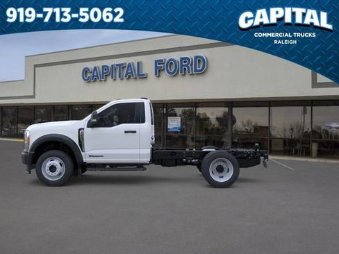 New 2026 Ford F550 4x4 Regular Cab Super Duty image 3