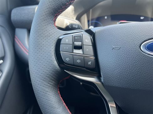 New 2025 Ford Explorer ST-Line w/ Premium Package image 11