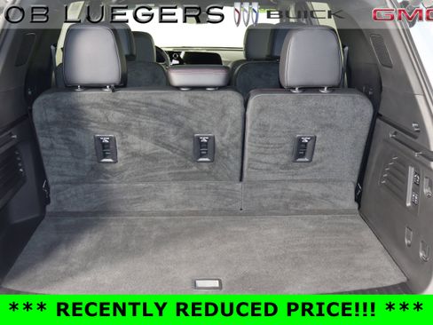 Certified 2024 Chevrolet Traverse RS image 20