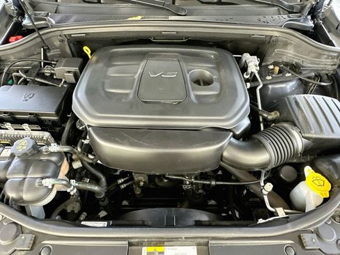 Used 2021 Jeep Grand Cherokee Overland AWD/4WD image 33