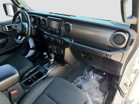 Used 2020 Jeep Gladiator Sport w/ Quick Order Package 24S AWD/4WD image 13
