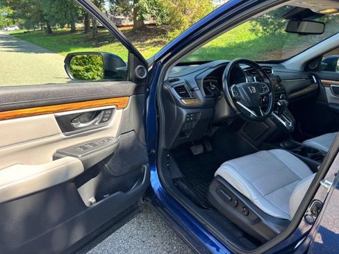Used 2017 Honda CR-V EX-L image 10