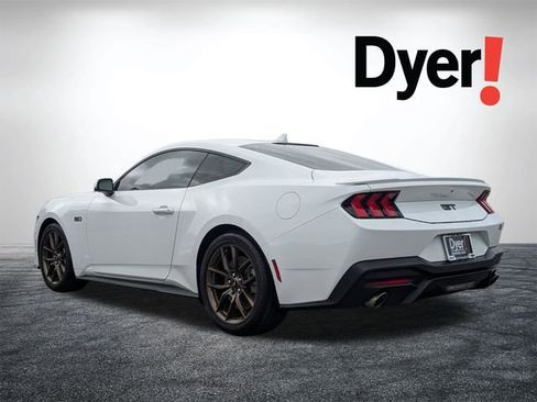 Used 2024 Ford Mustang GT Premium image 6