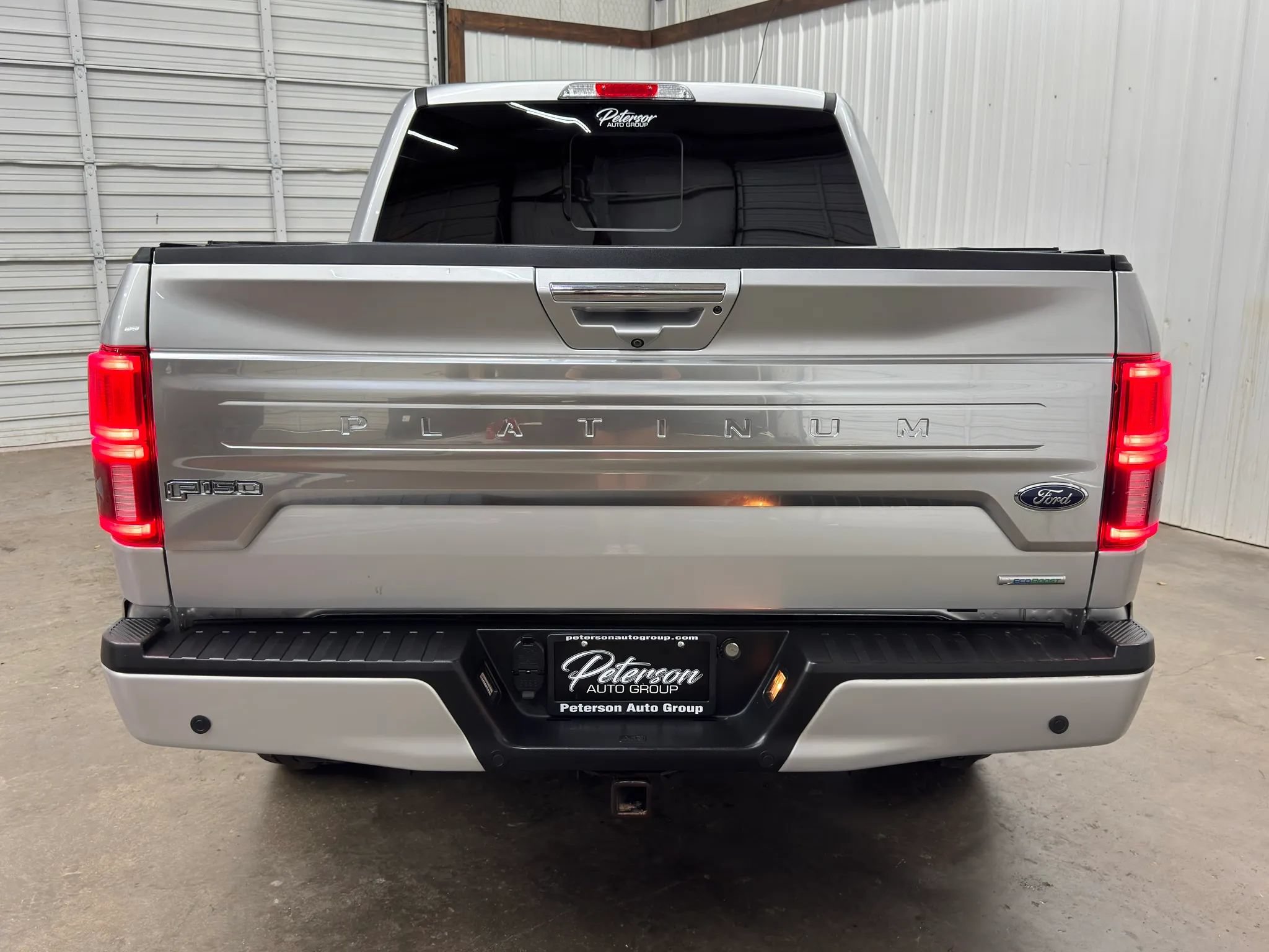 Used 2018 Ford F150 Platinum w/ Equipment Group 701A Luxury AWD/4WD image 4