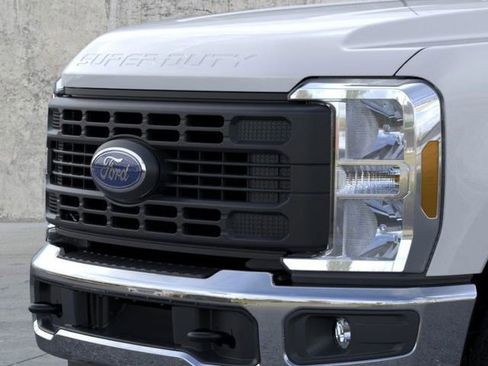 New 2026 Ford F250 XL AWD/4WD image 11