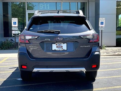 Certified 2025 Subaru Outback Limited w/ Popular Package #2 AWD/4WD image 3