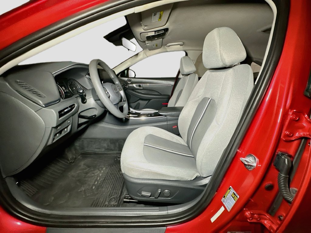 Used 2021 Hyundai Sonata SEL w/ Winter Weather Package FWD image 20