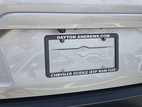 Used 2020 Honda CR-V Touring image 11