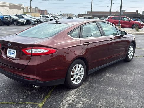 Used 2015 Ford Fusion S FWD image 9