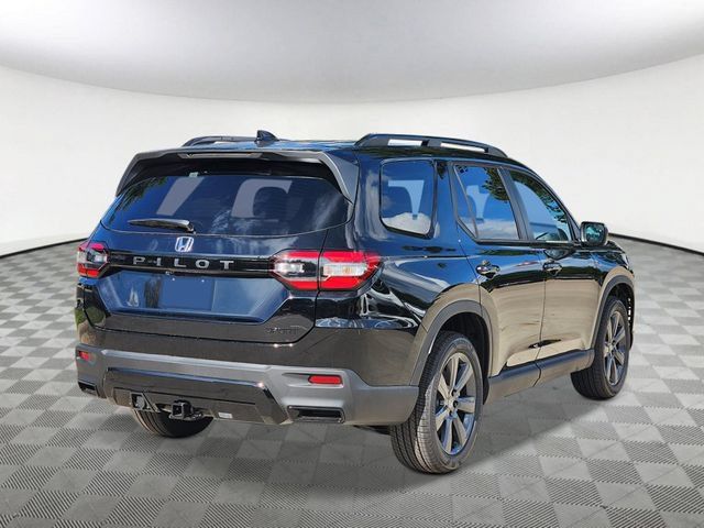 New 2026 Honda Pilot Sport image 3