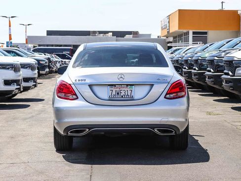 Used 2015 Mercedes-Benz C 300 4MATIC Sedan image 5