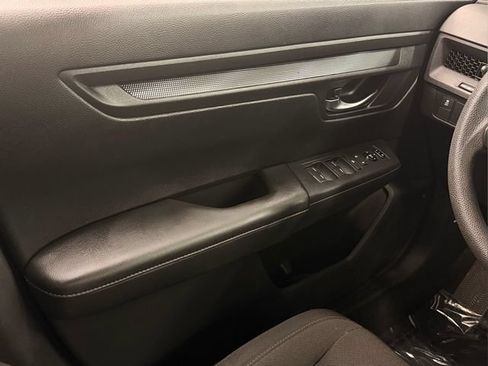 Certified 2025 Honda CR-V LX image 27