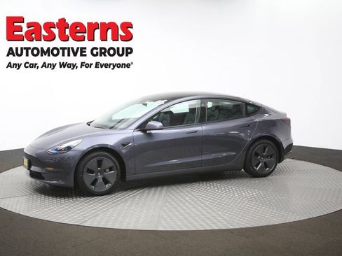 Used 2022 Tesla Model 3 image 55