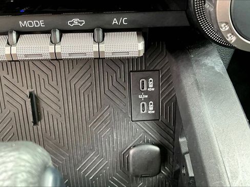 Used 2024 Toyota Tacoma TRD Off-Road image 19