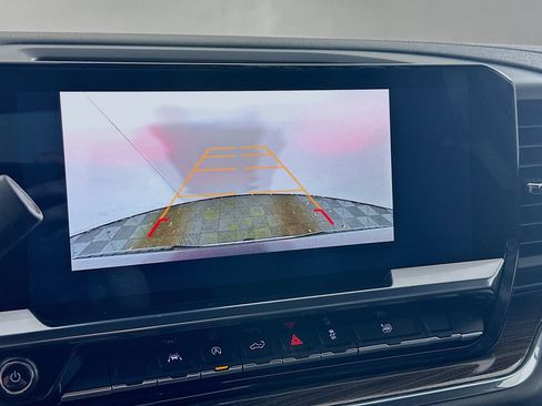 Used 2023 Chevrolet Silverado 1500 LT image 22