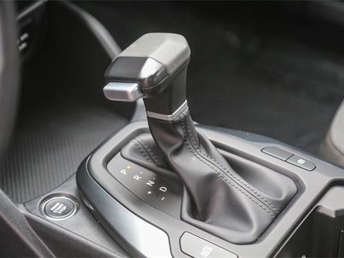 Certified 2025 Kia K4 LX image 20