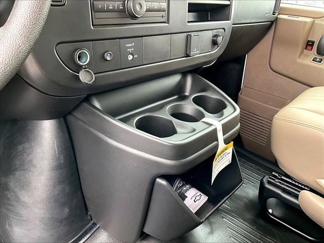 New 2026 Chevrolet Express 2500 RWD image 11