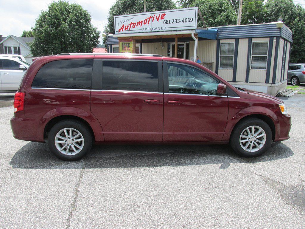 Used 2019 Dodge Grand Caravan SXT FWD image 3